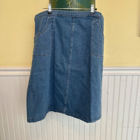 Denim & Co NWT midi denim skirt size XL blue pull on pockets stretch waist - Picture 2 of 6